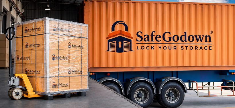 Professional packers and movers in Noida doing safe shifting